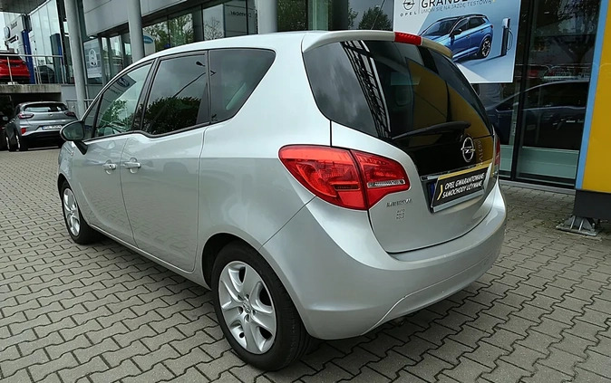 Opel Meriva cena 21900 przebieg: 183000, rok produkcji 2011 z Sanok małe 121